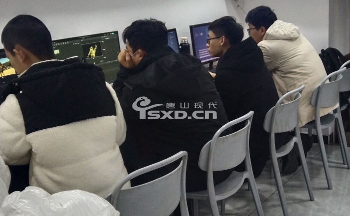 技校生毕业可以上唐山现代电脑培训学校吗